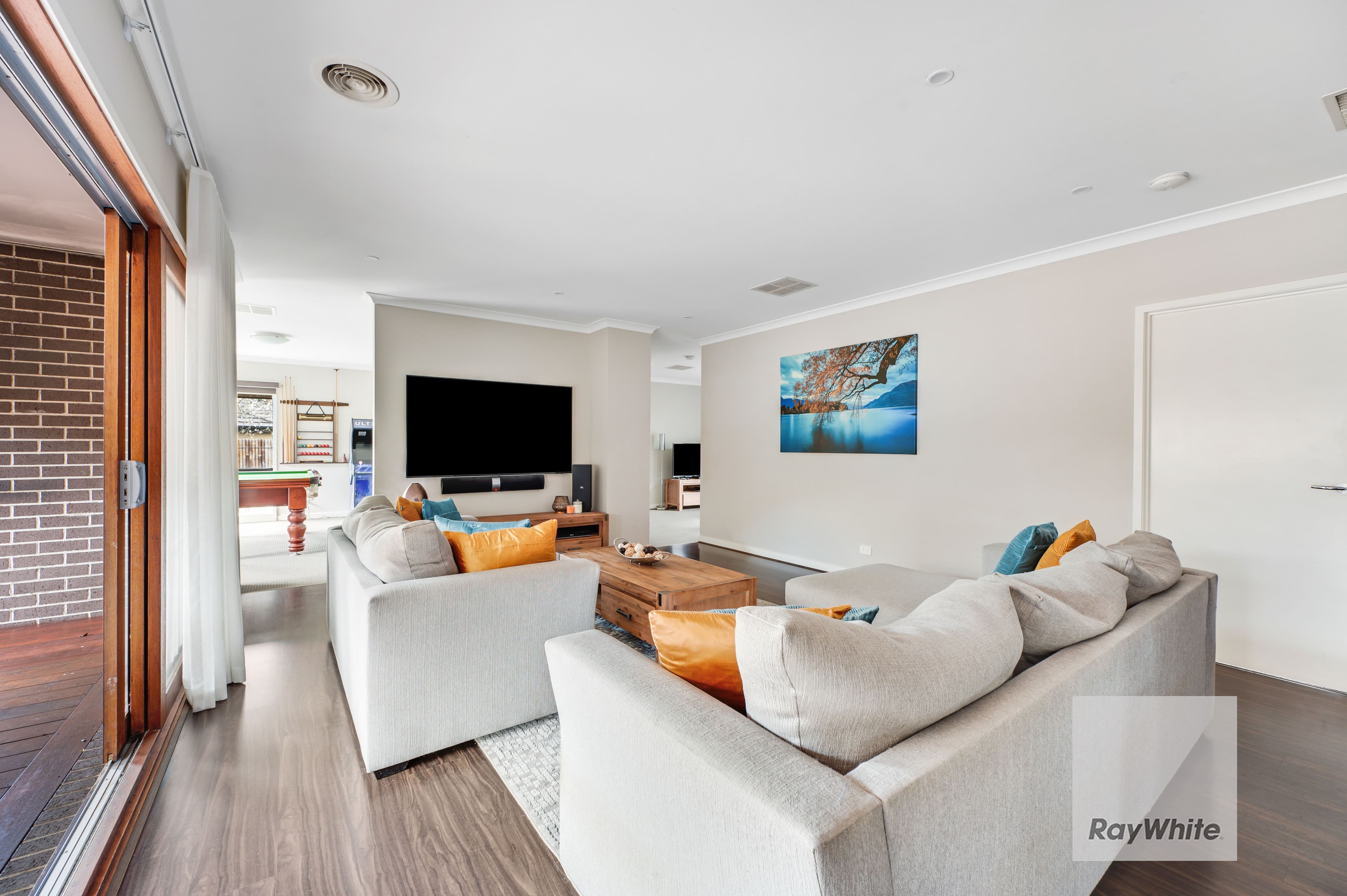 16 Penfold Street, Craigieburn VIC 3064, Craigieburn - Thumbnail 6