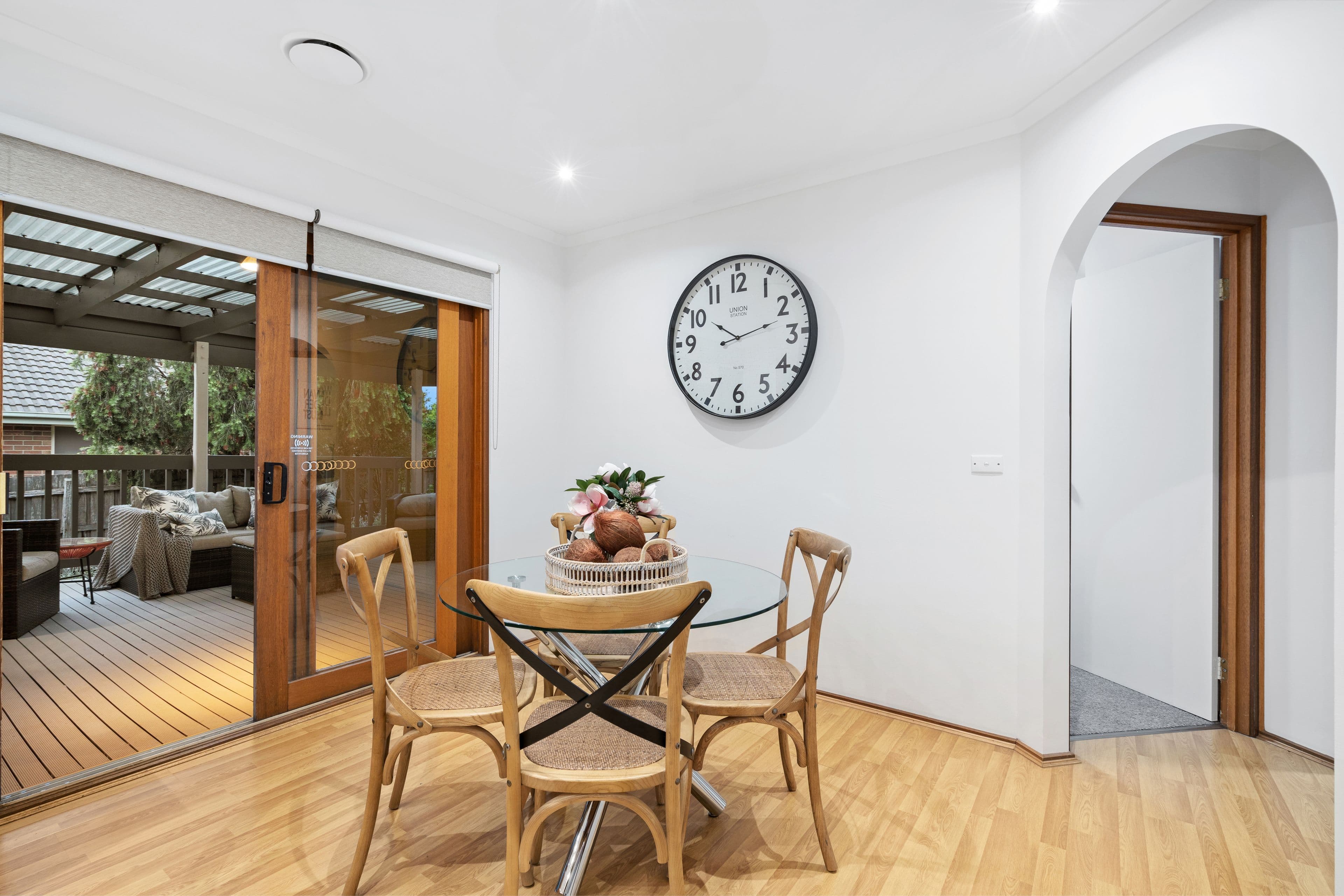 16 Farnham Crescent, Mill Park VIC 3082, Mill Park - Thumbnail 7