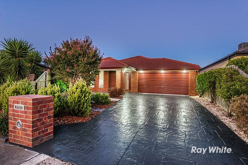12 Formby Place, Cranbourne VIC 3977, Cranbourne - Thumbnail 2