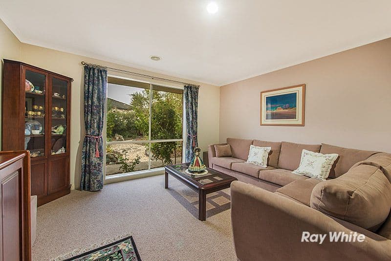 12 Formby Place, Cranbourne VIC 3977, Cranbourne - Thumbnail 5