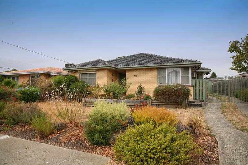 6  Blackwood Drive, WHEELERS HILL VIC 3150, Wheelers Hill - Image 1