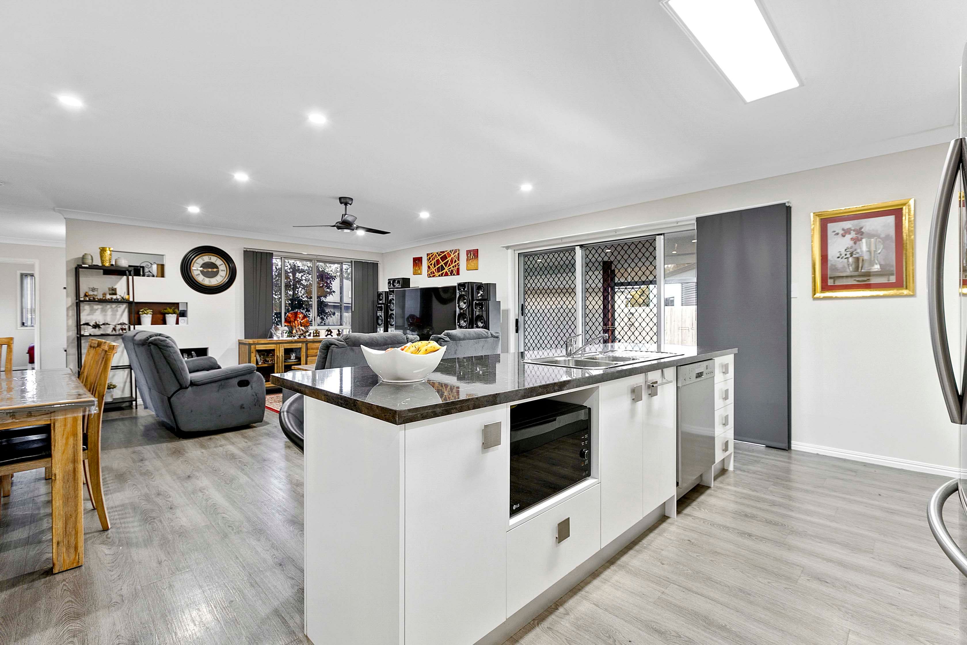 12 Halcyon Drive, Wondunna QLD 4655, Wondunna - Thumbnail 4