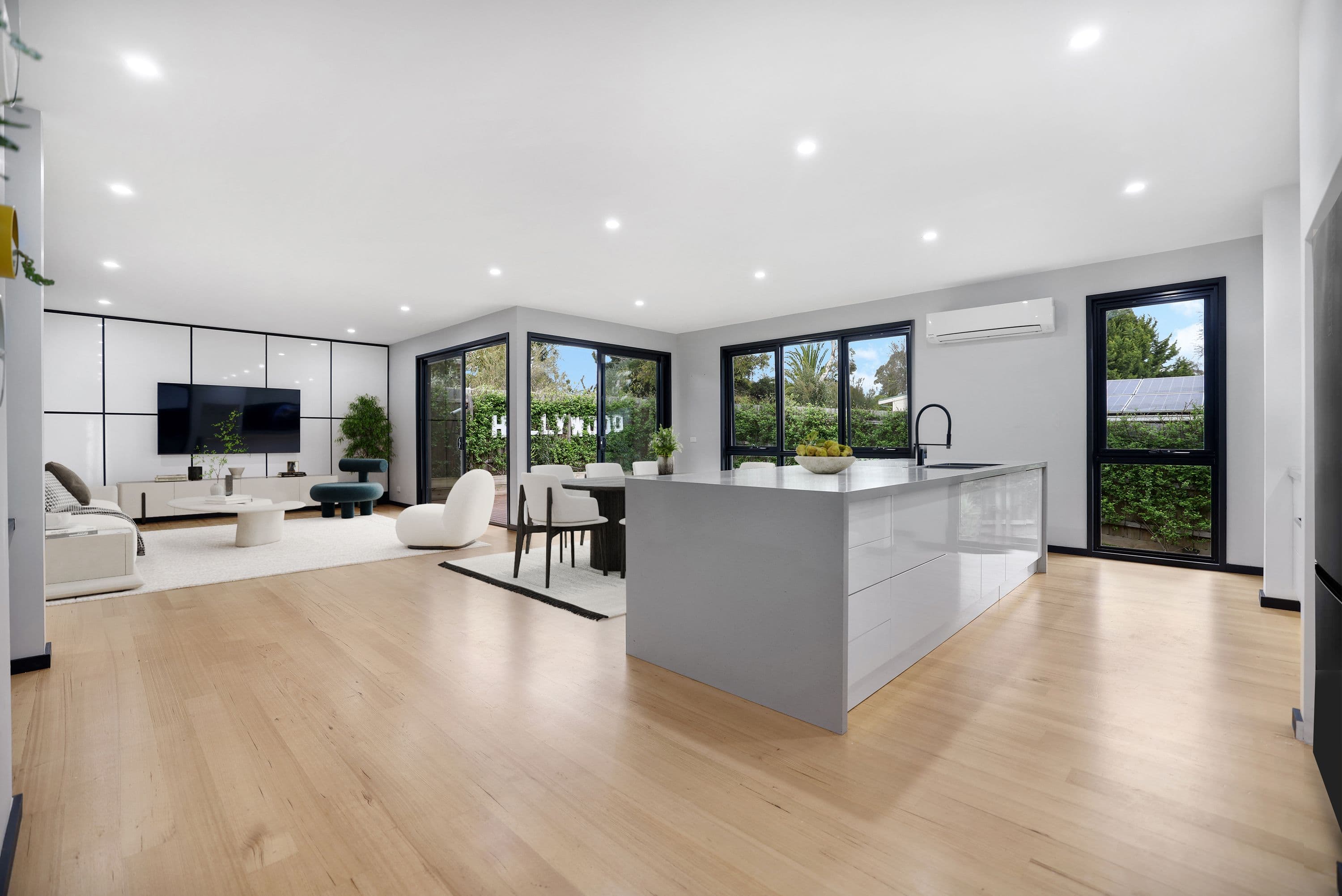 16 Wallace Way, Mooroolbark VIC 3138, Mooroolbark - Thumbnail 6