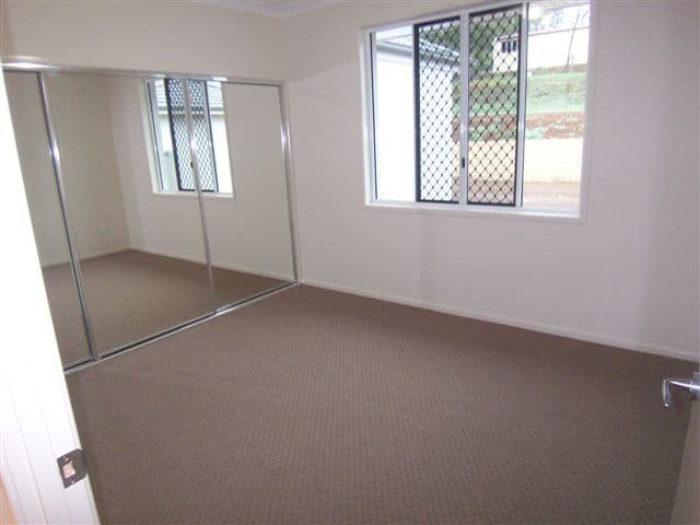 2  Ella Court, COTSWOLD HILLS QLD 4350, Cotswold Hills - Thumbnail 6