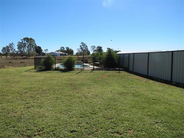 13 Baker-Finch Crescent, Roma QLD 4455, Roma - Thumbnail 6