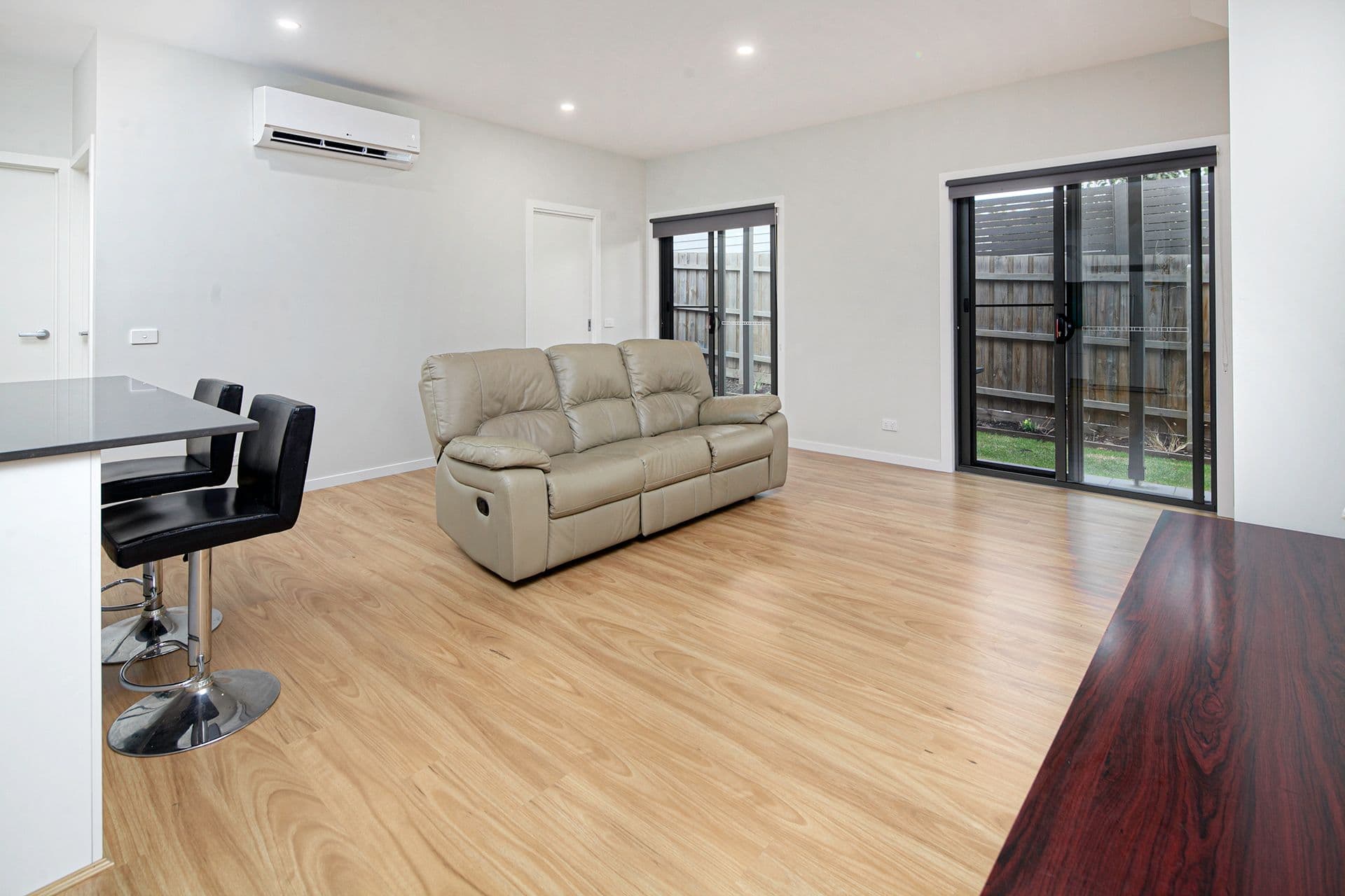 8 Idon Avenue, Frankston South VIC 3199, Frankston South - Thumbnail 2