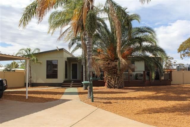 24 Wildflower Court, KAMBALDA WEST WA 6442, Kambalda West - Thumbnail 2