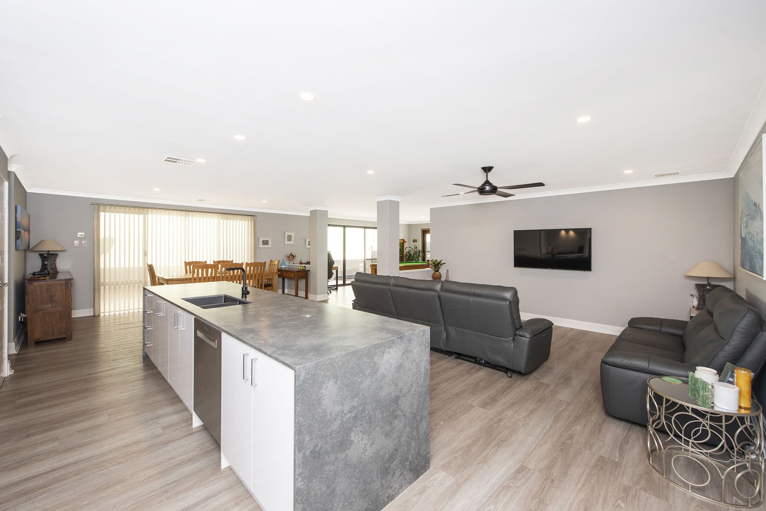16 Searchers Crescent, Baldivis WA 6171, Baldivis - Thumbnail 7