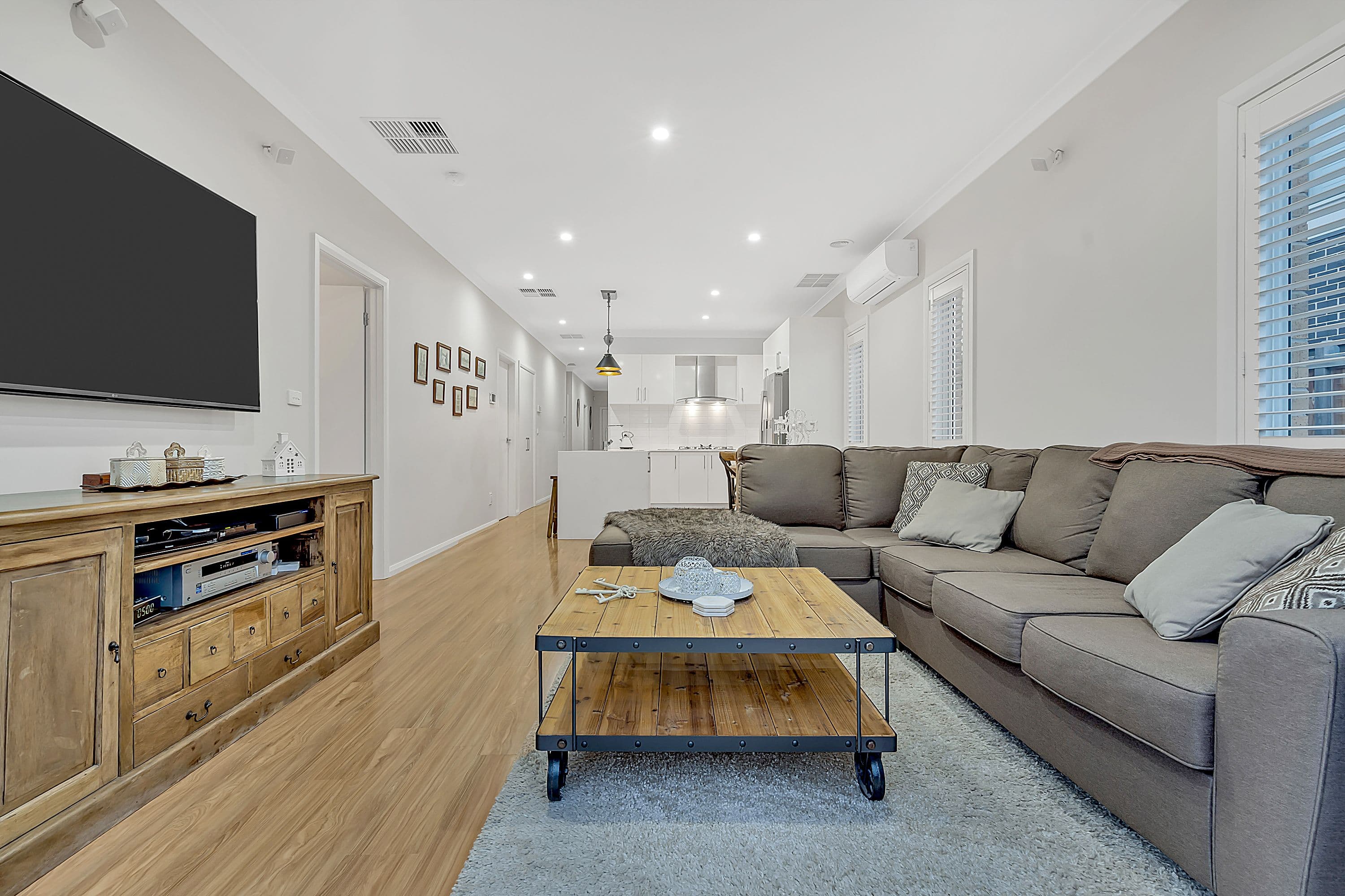 16 Willsmere Way, Mickleham VIC 3064, Mickleham - Thumbnail 5