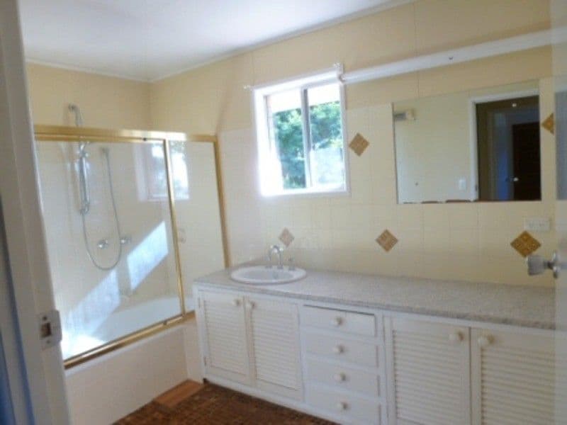 22 Moore, Kingaroy QLD 4610, Kingaroy - Thumbnail 3