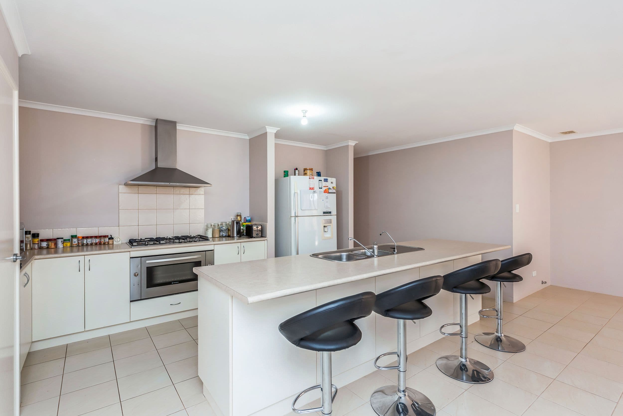 26 Makybe Drive, Baldivis WA 6171, Baldivis - Thumbnail 5