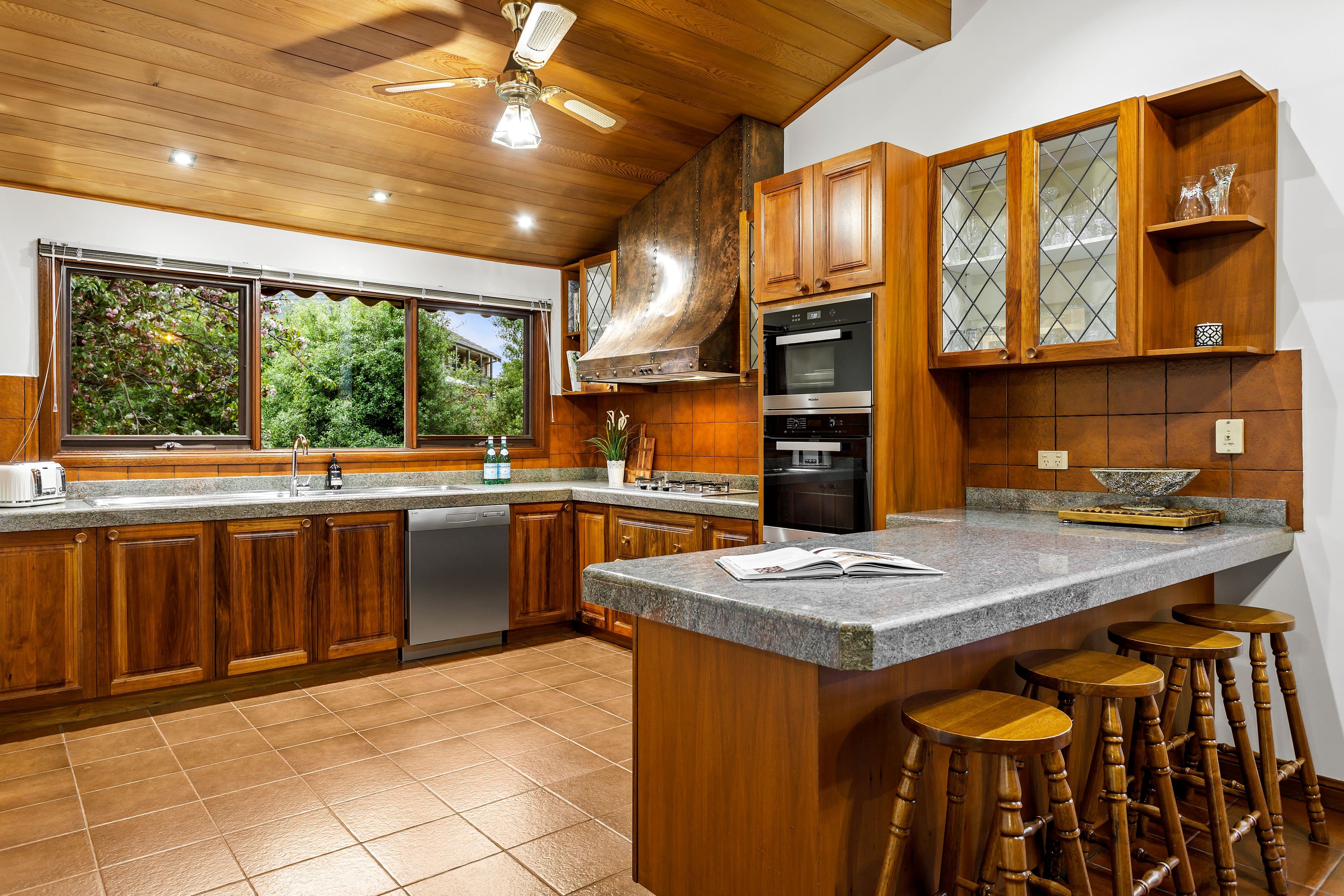 12 Jefferson Grove, Doncaster East VIC 3109, Doncaster East - Thumbnail 6