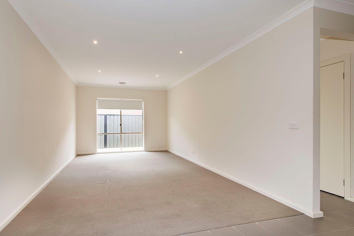 28 Steels Place, South Morang VIC 3752, South Morang - Thumbnail 5