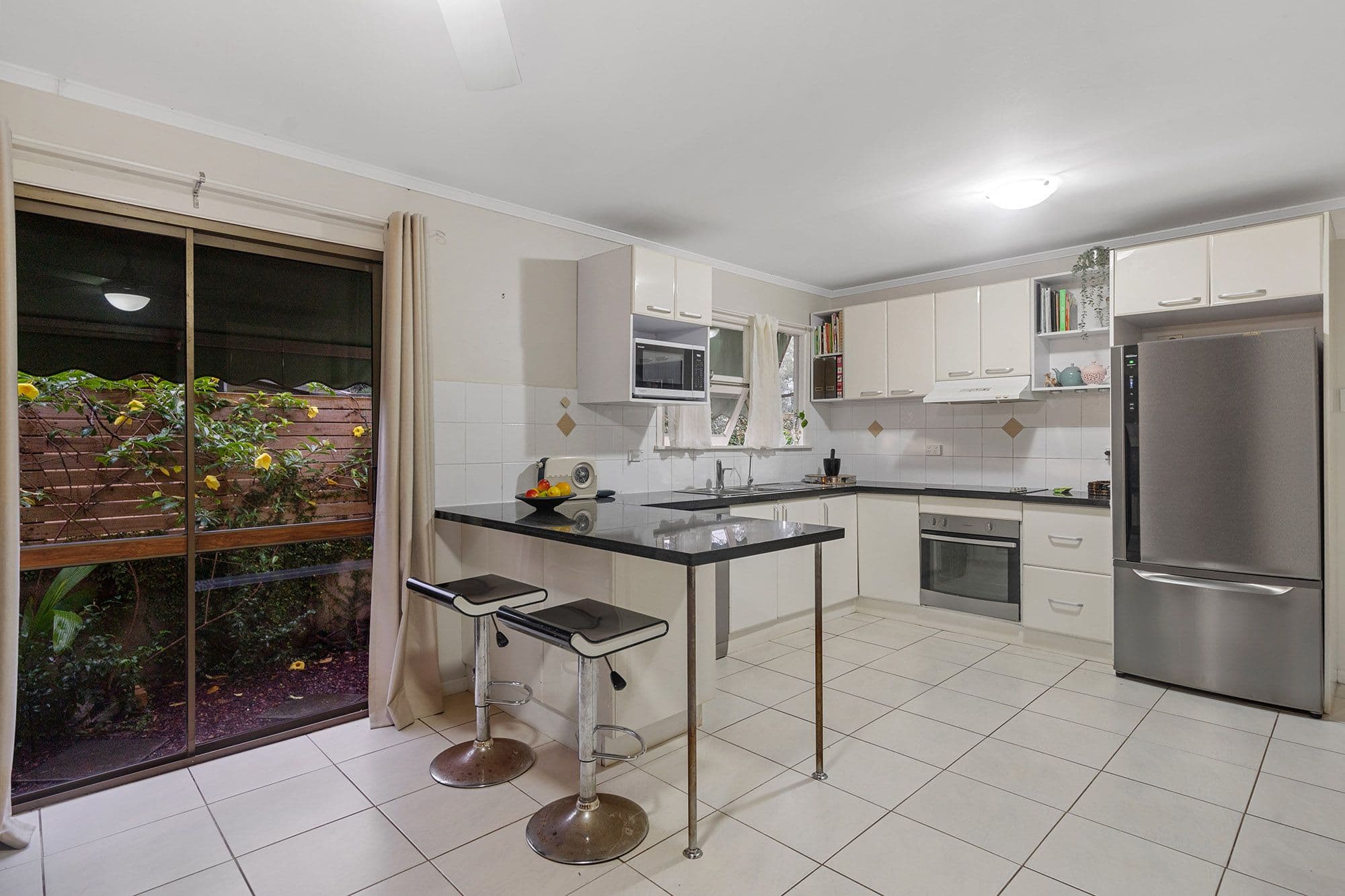 17 Greycliffe Street, Mount Gravatt East QLD 4122, Mount Gravatt East - Thumbnail 3