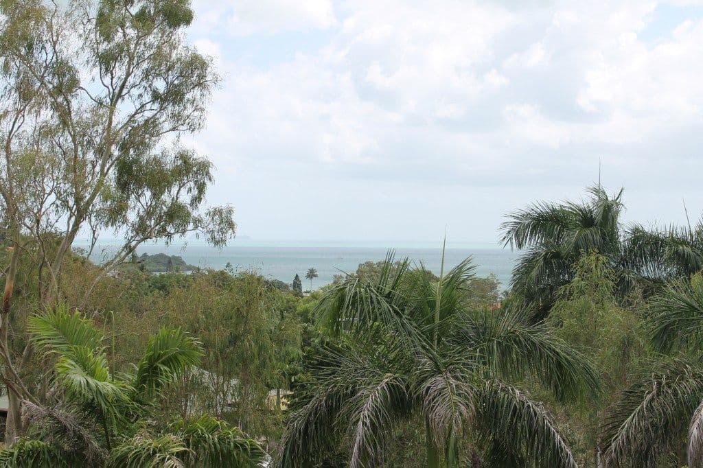 33 Manooka Drive, CANNONVALE QLD 4802, Cannonvale - Image 1