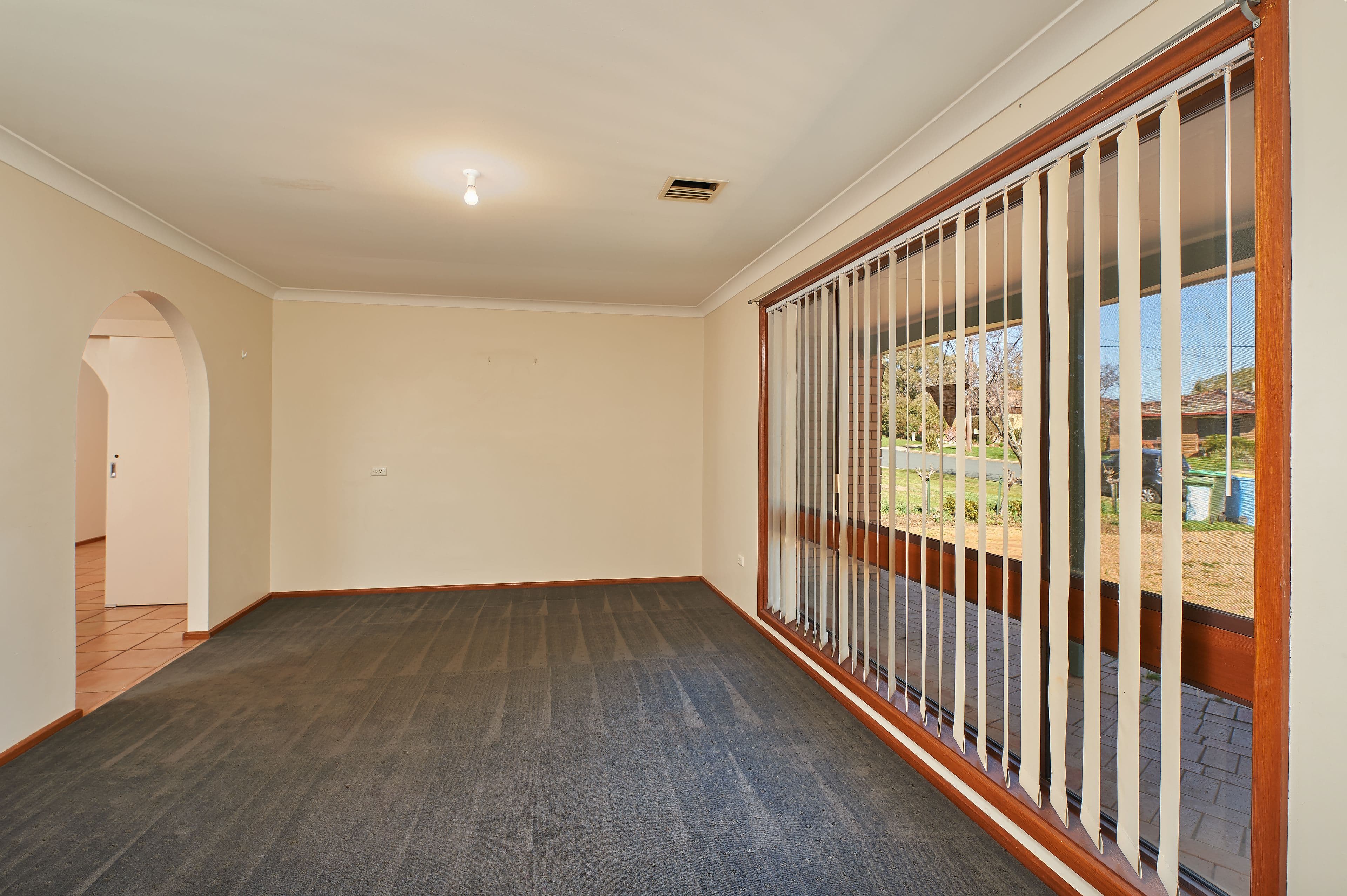 23 Truman Avenue, Tolland - Thumbnail 2