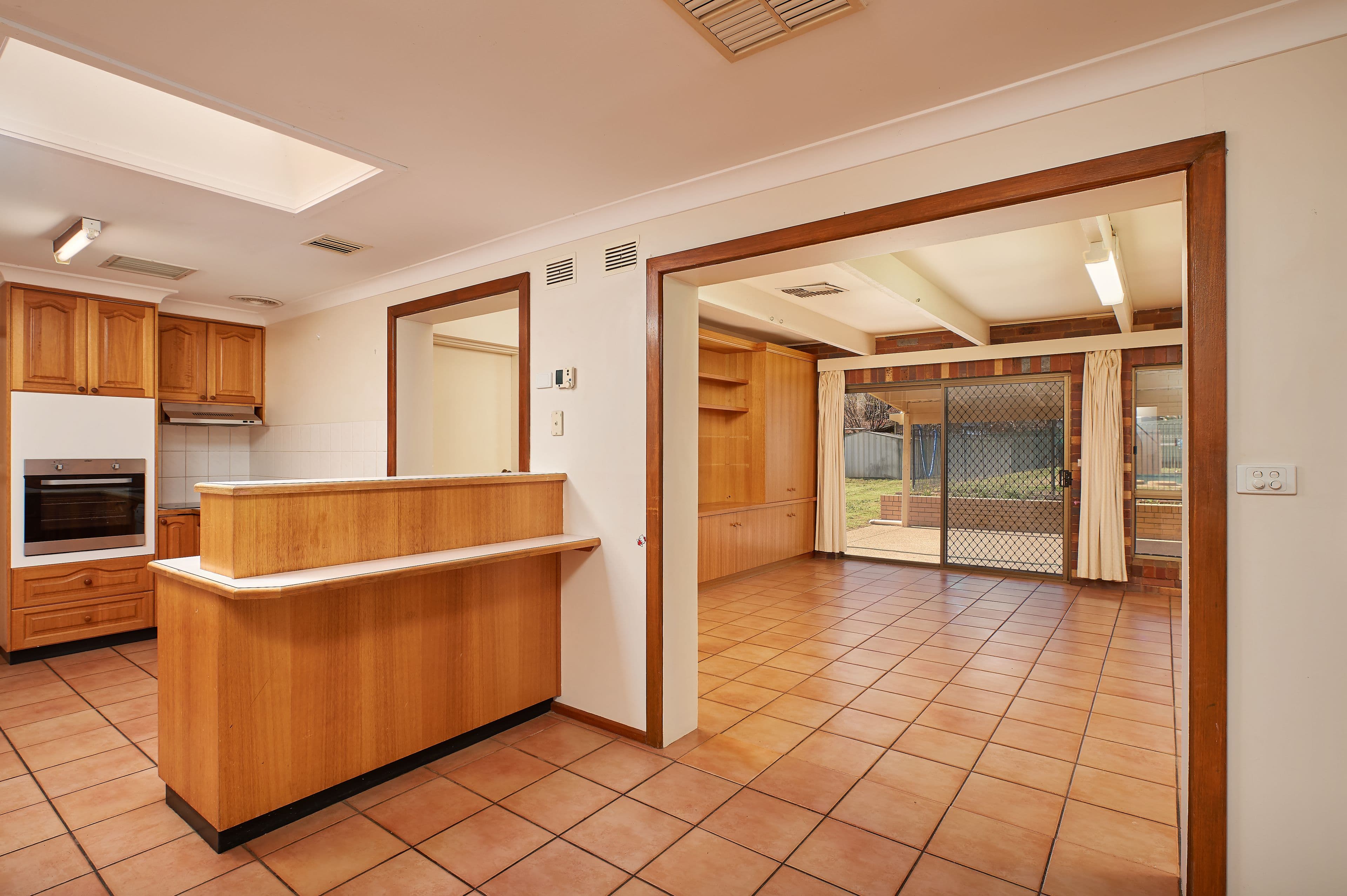 23 Truman Avenue, Tolland - Thumbnail 5