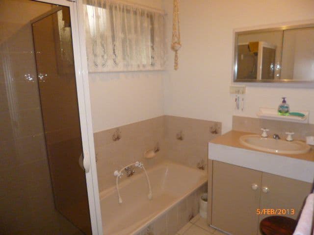 19 Laffer Street, LOXTON SA 5333, Loxton - Thumbnail 8
