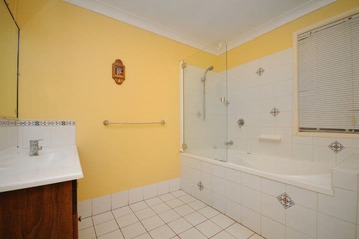 27 Hazel Street, CENTENARY HEIGHTS QLD 4350, Centenary Heights - Thumbnail 2