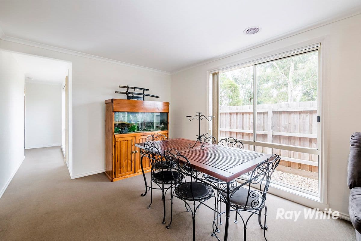 17 Cirai Crescent, Cranbourne West VIC 3977, Cranbourne West - Thumbnail 3
