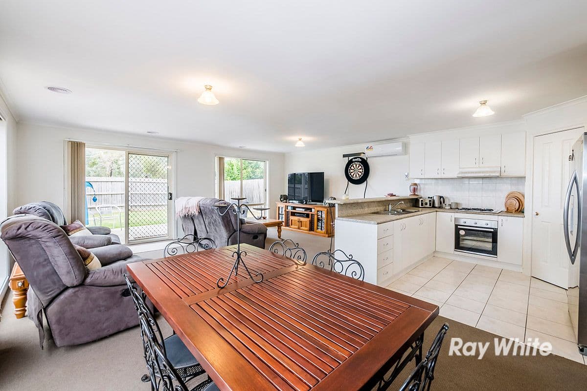 17 Cirai Crescent, Cranbourne West VIC 3977, Cranbourne West - Thumbnail 4