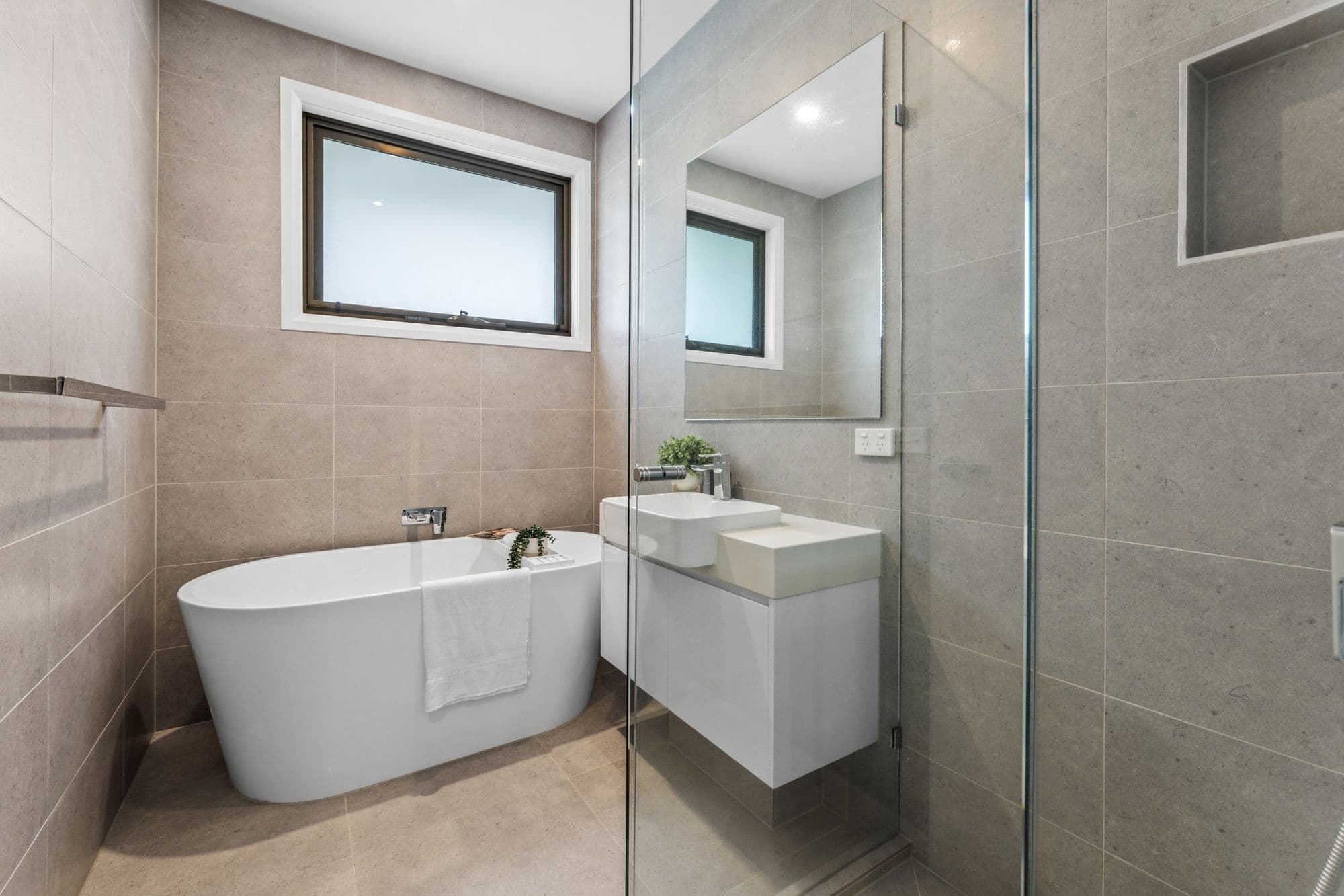 45 Sixth Avenue, Burwood VIC 3125, Burwood - Thumbnail 8