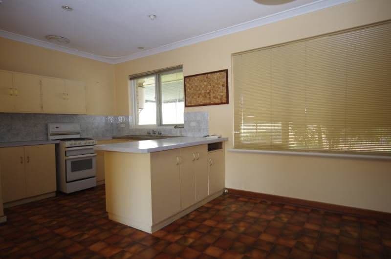 31 Hewton Street, MORLEY WA 6062, Morley - Thumbnail 7