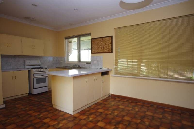 31 Hewton Street, MORLEY WA 6062, Morley - Thumbnail 8