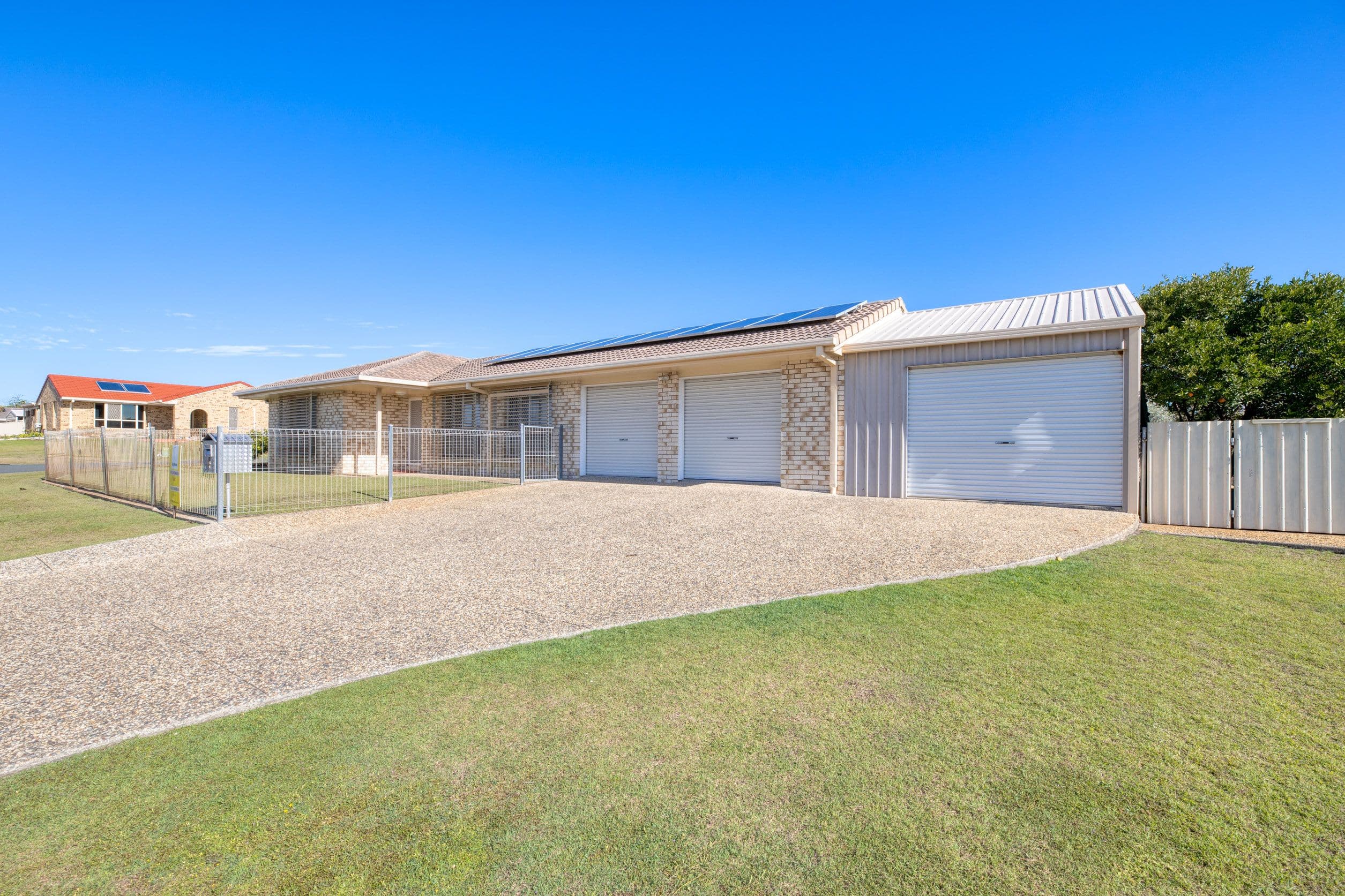 4 Lawn Street, Bongaree QLD 4507, Bongaree - Thumbnail 2