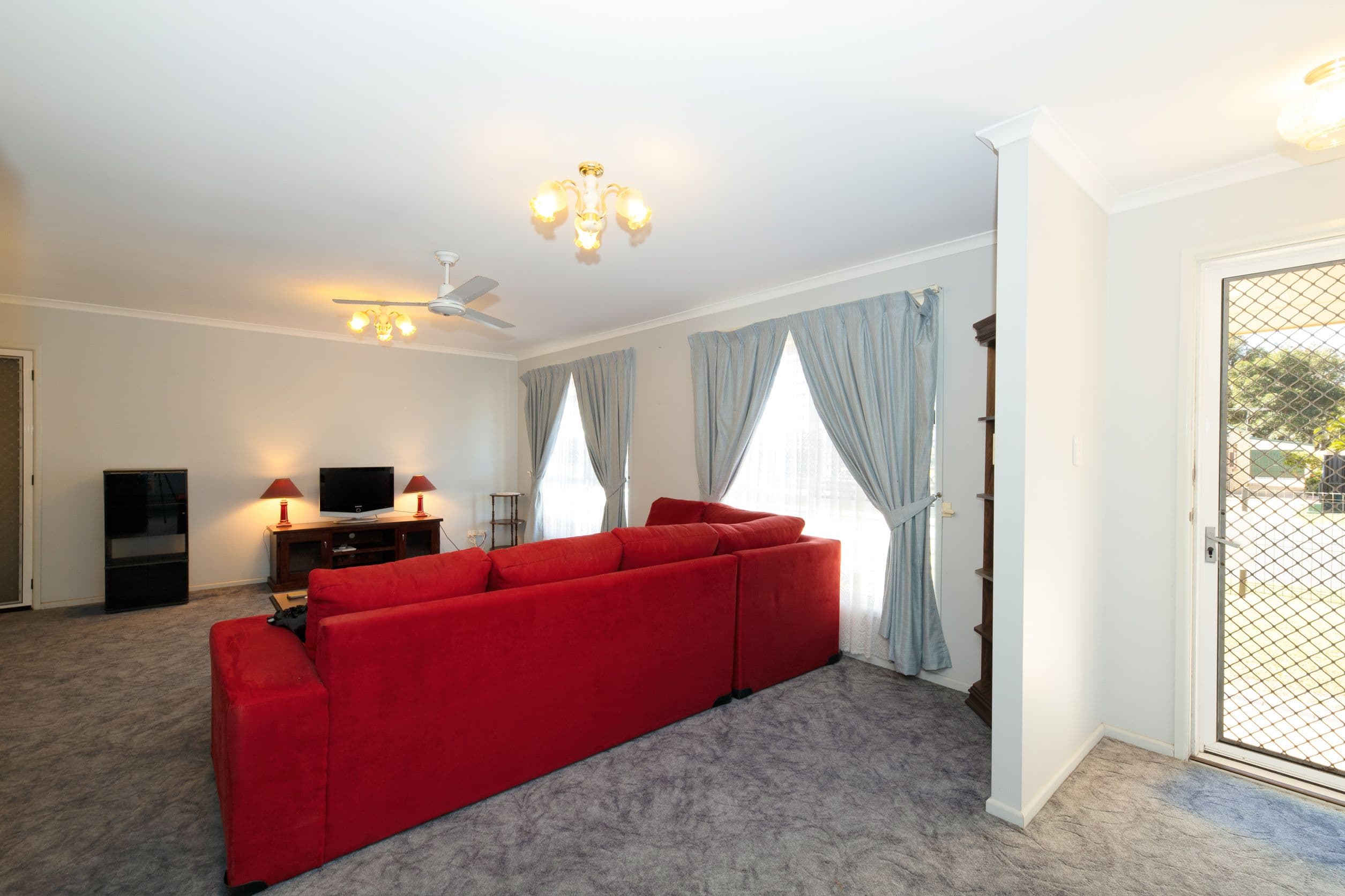 4 Lawn Street, Bongaree QLD 4507, Bongaree - Thumbnail 3