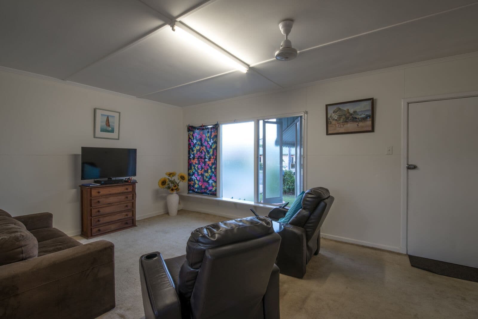 28 Marathon Street, Proserpine QLD 4800, Proserpine - Thumbnail 2