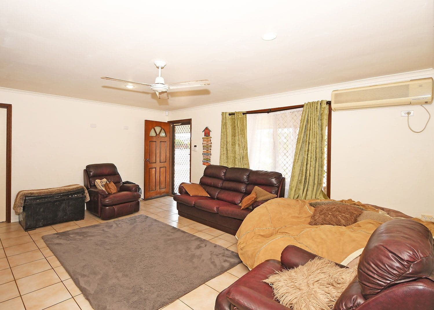 18 Caddy Avenue, Urraween QLD 4655, Urraween - Thumbnail 3