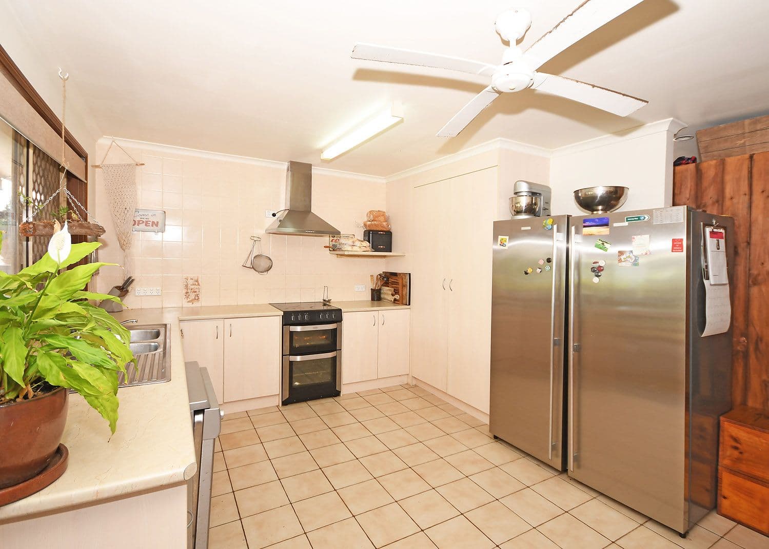 18 Caddy Avenue, Urraween QLD 4655, Urraween - Thumbnail 7