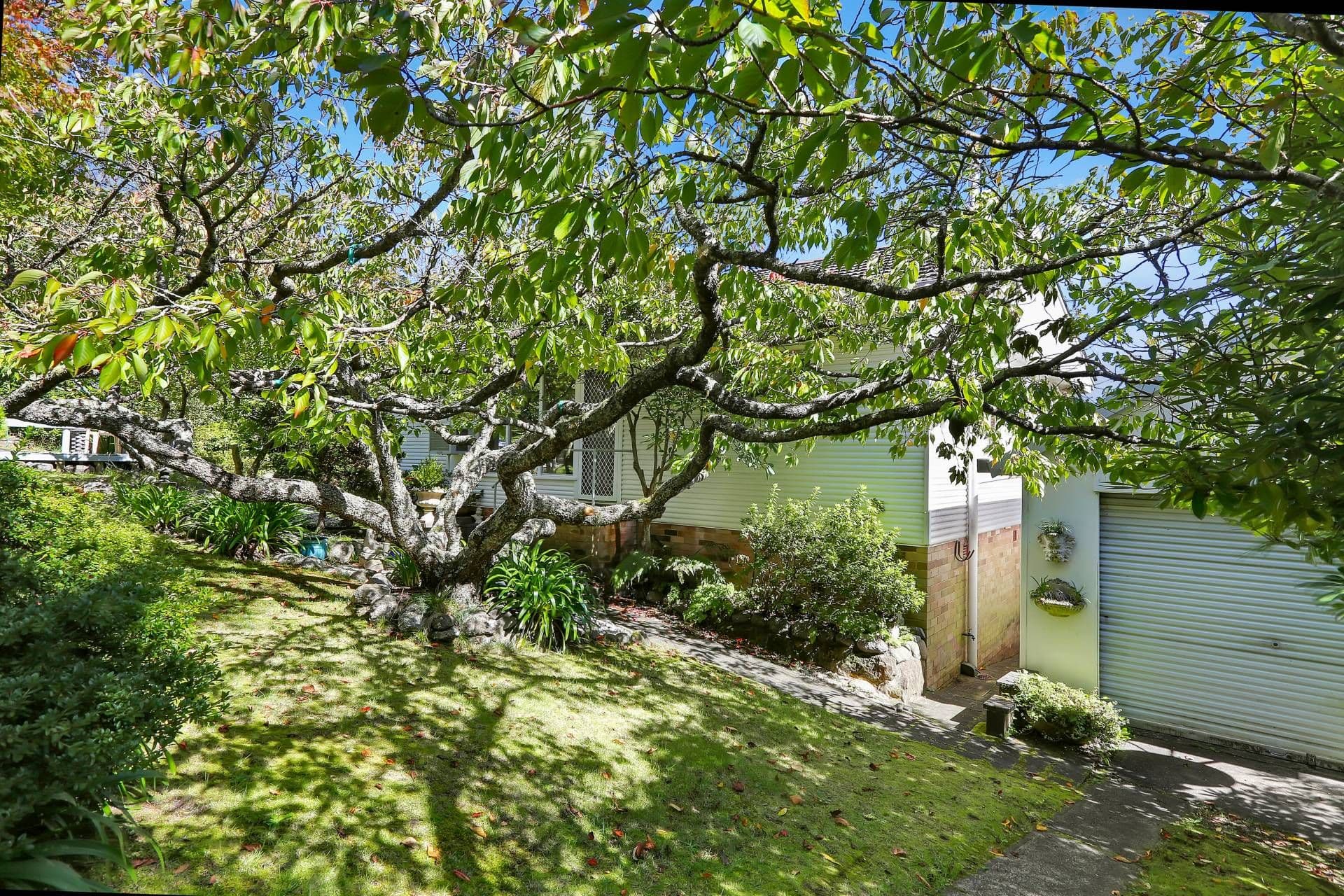 15 Delmonte Avenue, Medlow Bath NSW 2780, Medlow Bath - Thumbnail 2