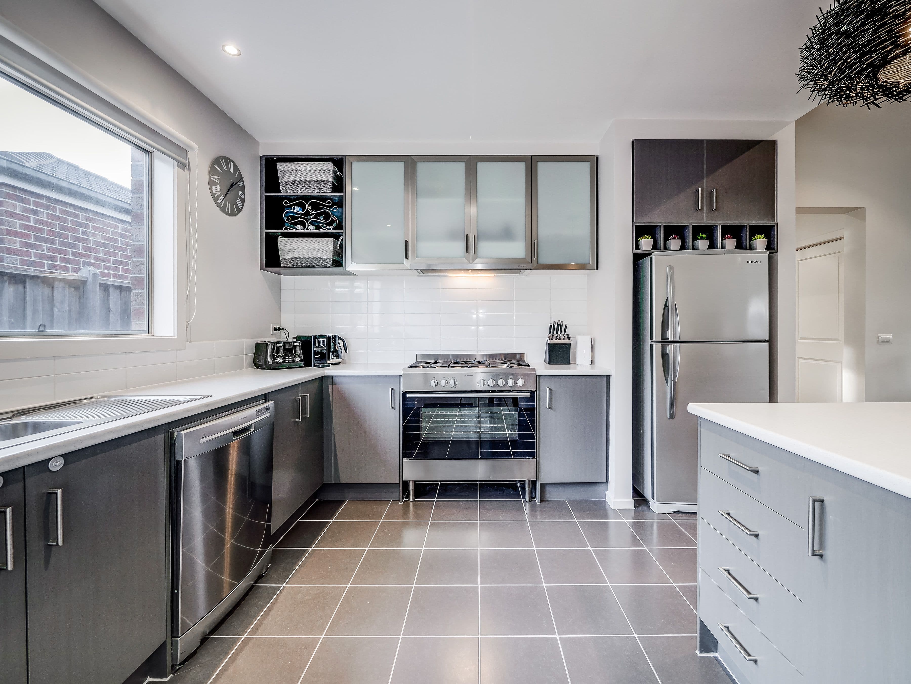 13 Merritt Avenue, Cranbourne West VIC 3977, Cranbourne West - Thumbnail 3