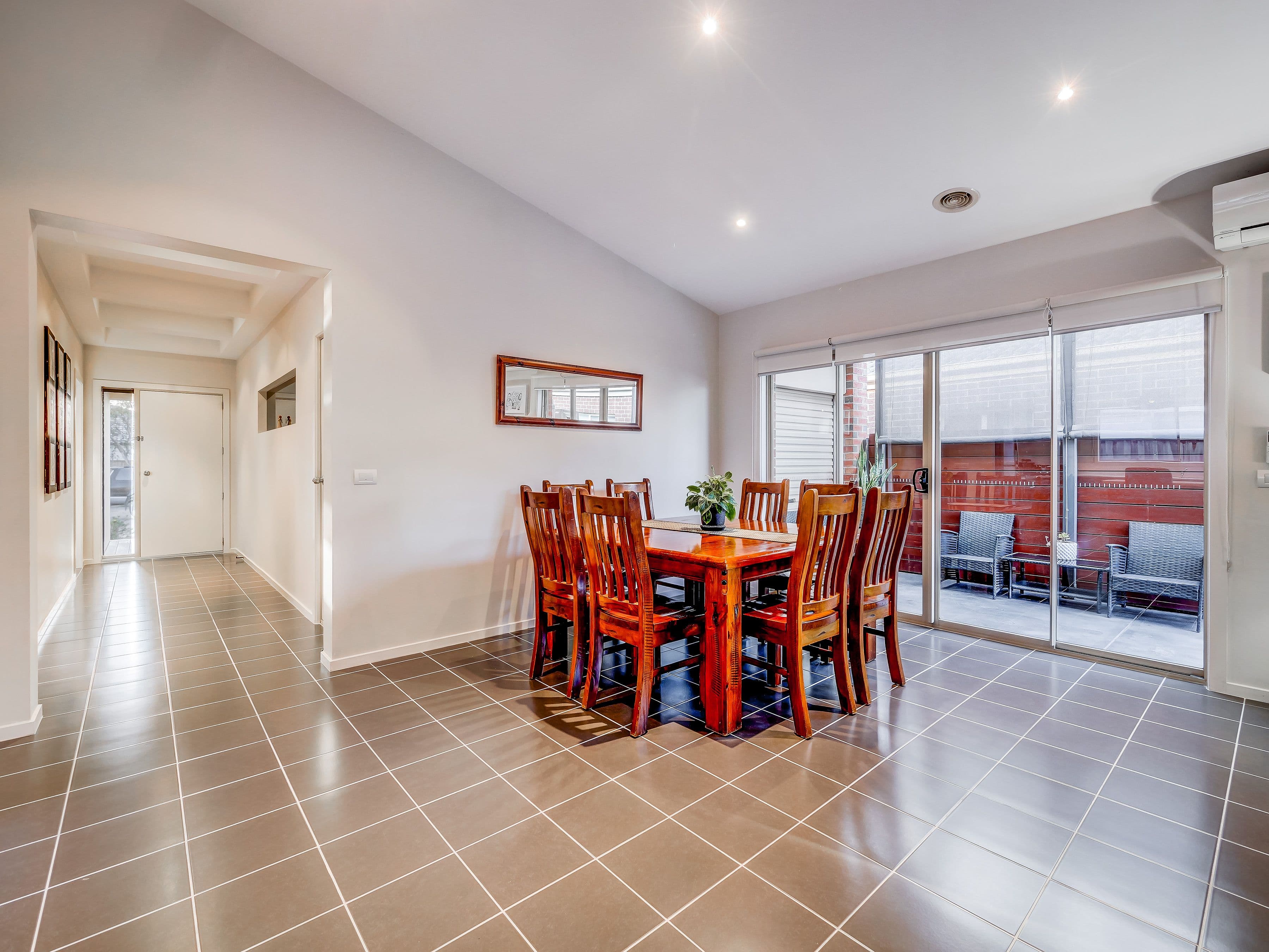 13 Merritt Avenue, Cranbourne West VIC 3977, Cranbourne West - Thumbnail 7
