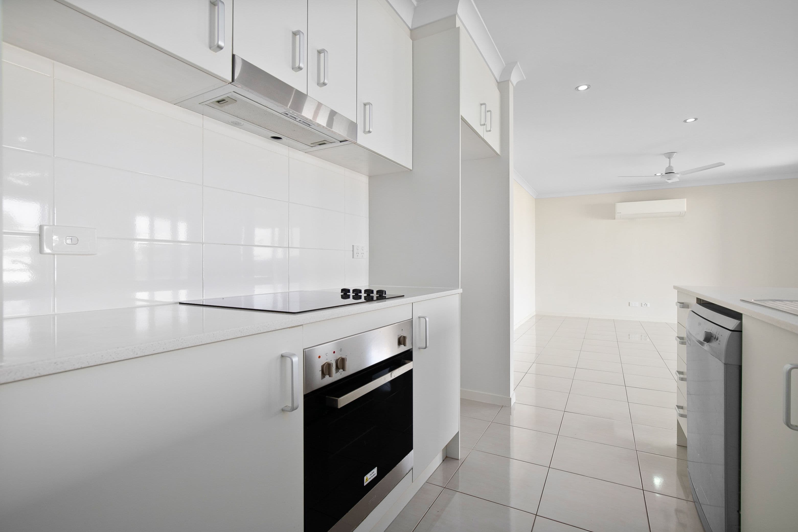 34 Jade Street, Emerald QLD 4720, Emerald - Thumbnail 5