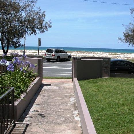 22 Musgrave Street, Kirra QLD 4225, Kirra - Thumbnail 3