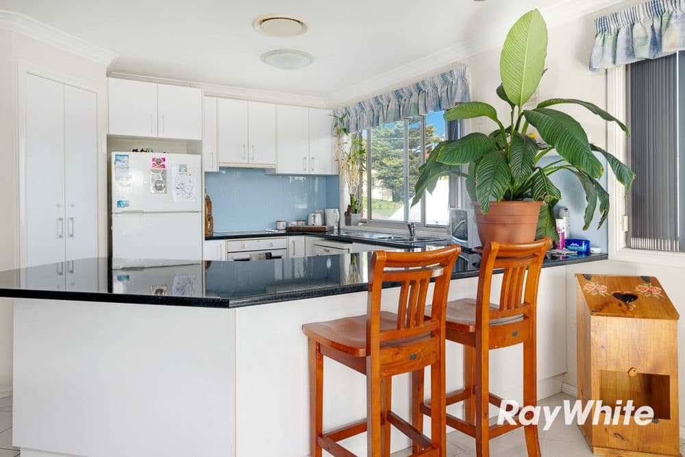 8 Lockyersleigh Avenue, Batehaven NSW 2536, Batehaven - Thumbnail 7