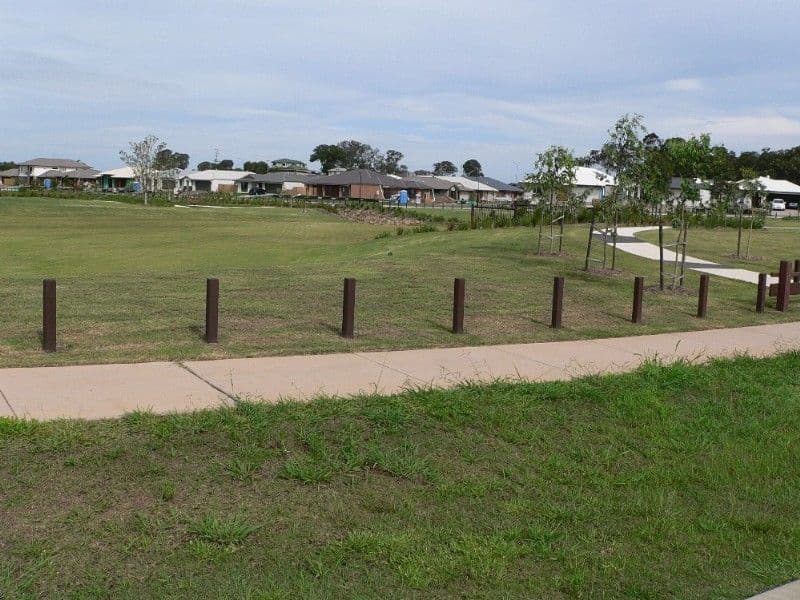 2 Carrieton Street, ORMEAU QLD 4208, Ormeau - Thumbnail 5