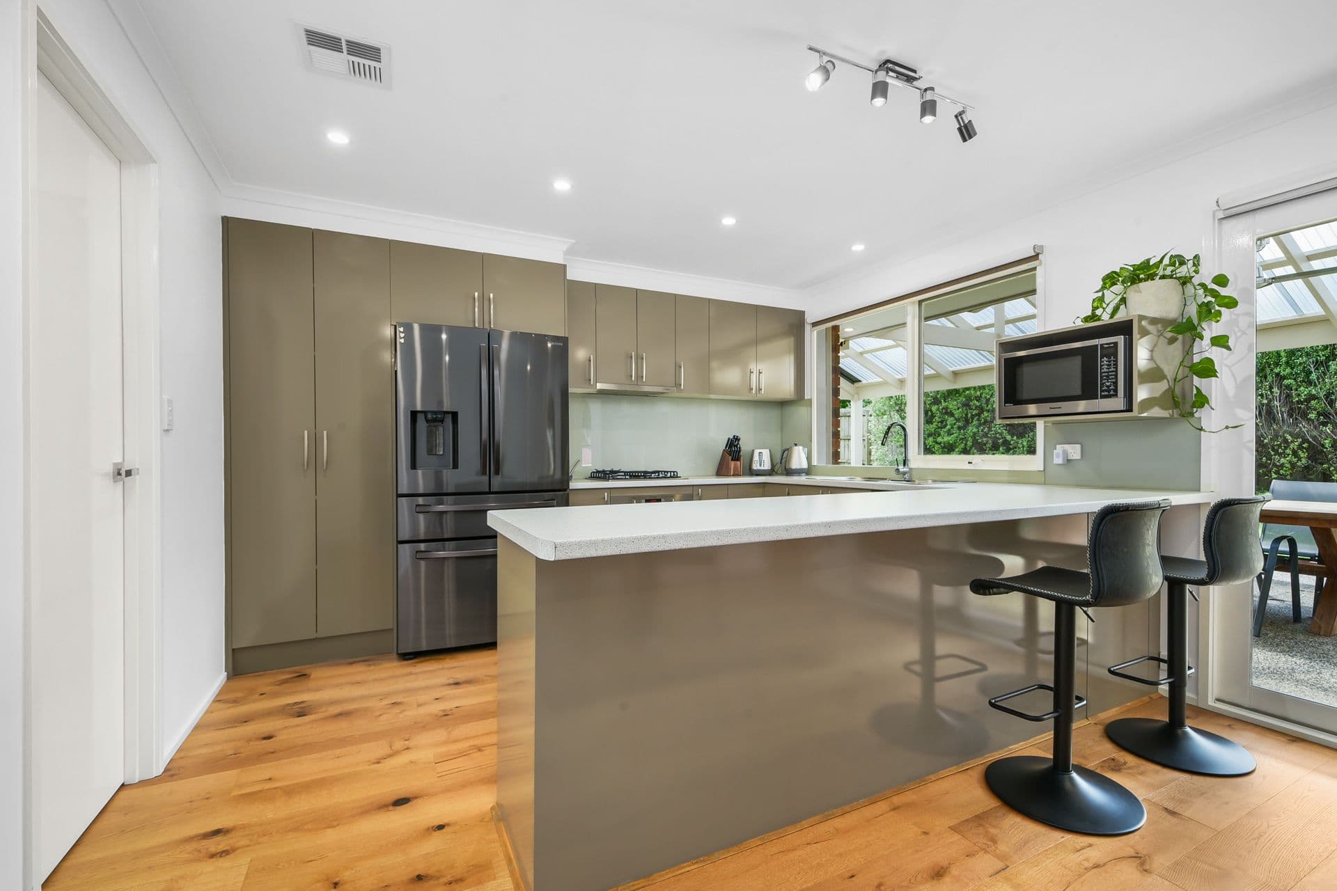 30 Coolabah Grove, Berwick VIC 3806, Berwick - Thumbnail 5