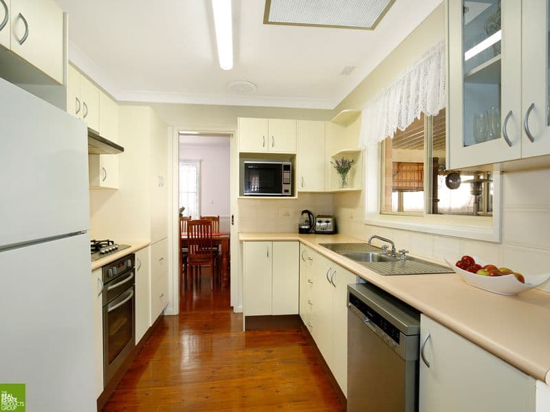 53 Edgeworth Avenue, Kanahooka - Thumbnail 3