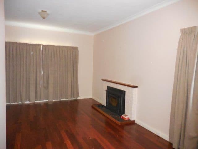 25 Webster Street, Mount Barker WA 6324, Mount Barker - Thumbnail 3