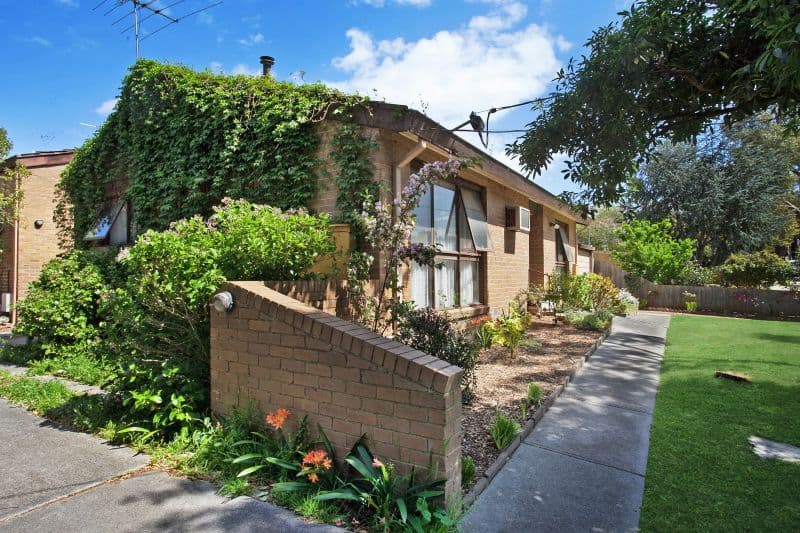 18 Barwon Street, Box Hill North VIC 3129, Box Hill North - Thumbnail 2