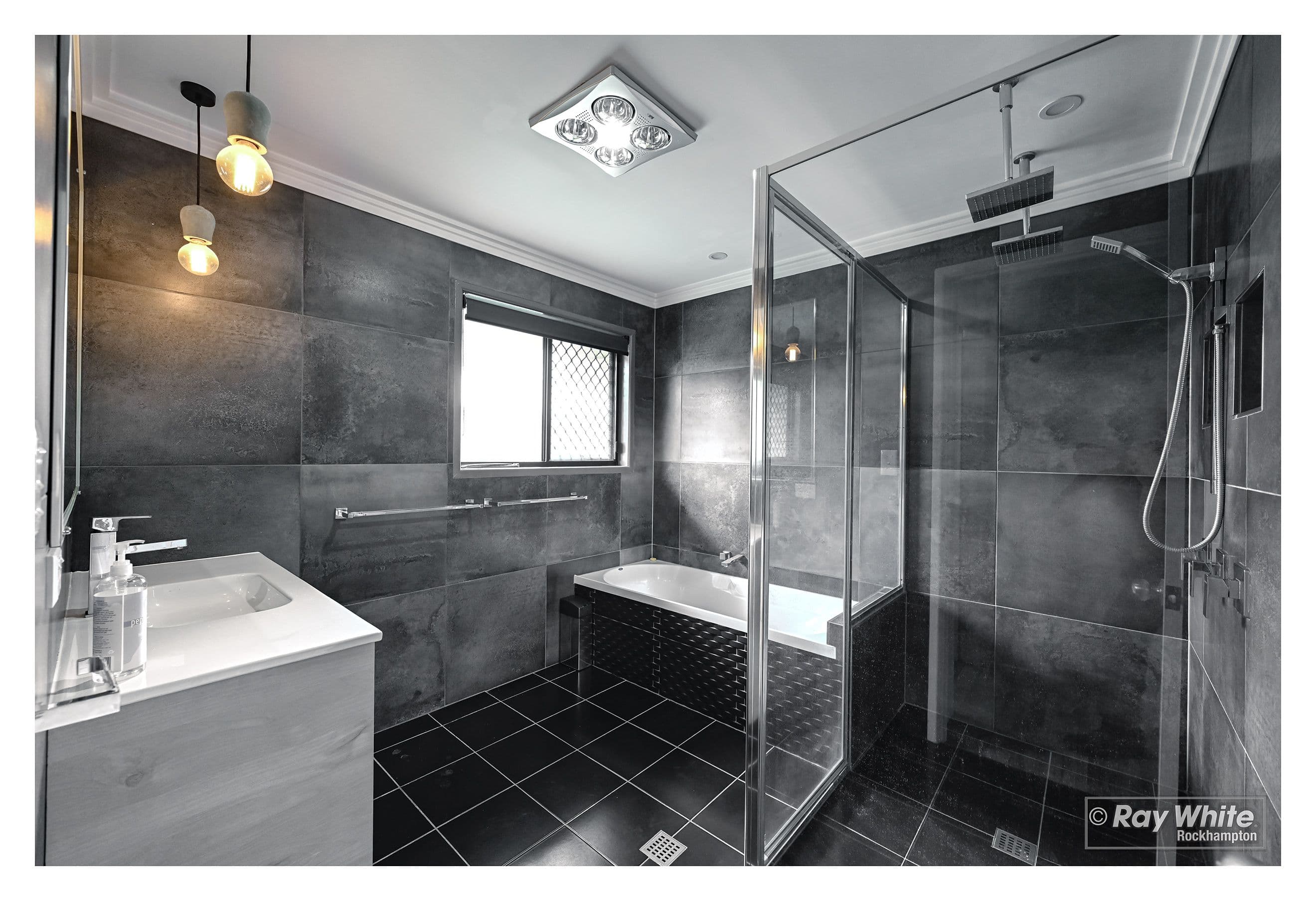 22 Turner Court, Parkhurst QLD 4702, Parkhurst - Thumbnail 4