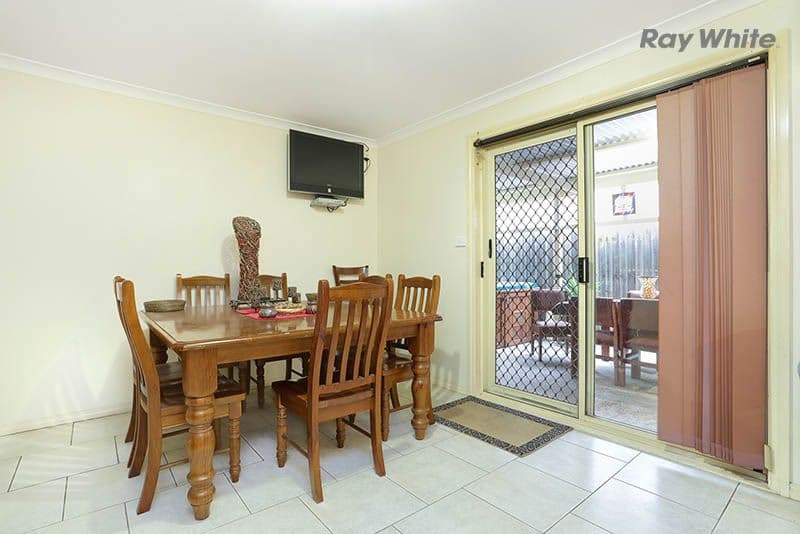 19 Fleming Avenue, SEABROOK VIC 3028, Seabrook - Thumbnail 4