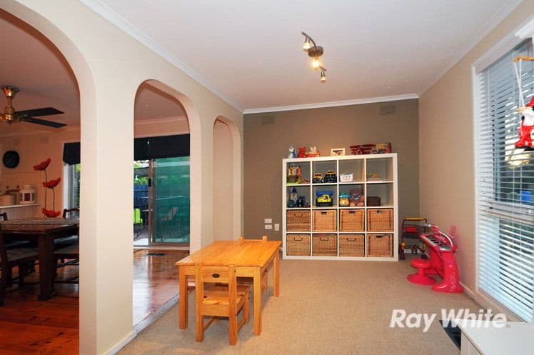 16 Hovell Court, Cranbourne VIC 3977, Cranbourne - Thumbnail 4