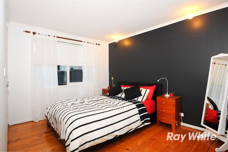 16 Hovell Court, Cranbourne VIC 3977, Cranbourne - Thumbnail 6