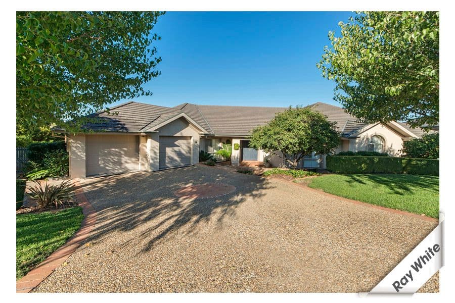 8 McAuliffe Court, NICHOLLS ACT 2913, Nicholls - Image 1