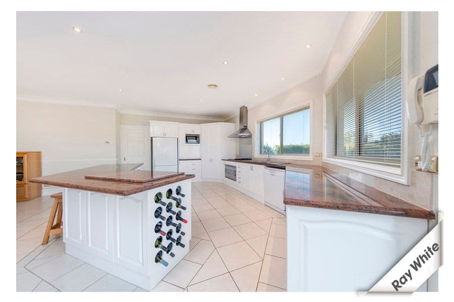 8 McAuliffe Court, NICHOLLS ACT 2913, Nicholls - Thumbnail 3